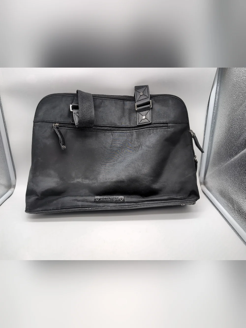 Kenneth Cole Reaction 17 Inch Laptop Shoulder Bag